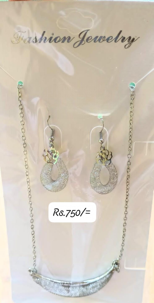 Earrings And Neckless Jewelry Set