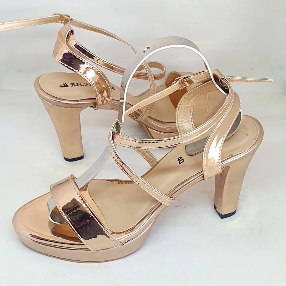 Cross Style Gold Colure High Heel