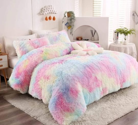 Fluffy Material Multi Colour Bedsheet