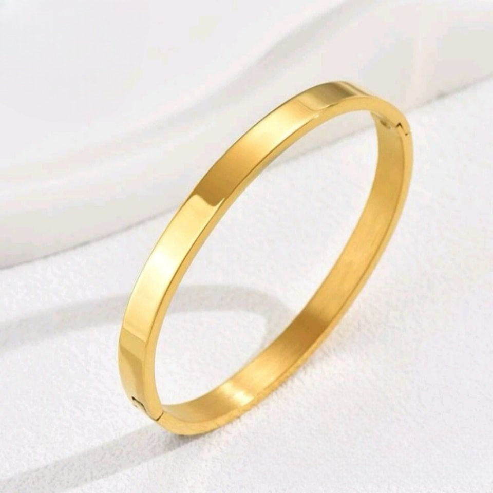 Gold Plated Guarantee Plain Love Bracelet  Bangle Fashion Style for Women and girls