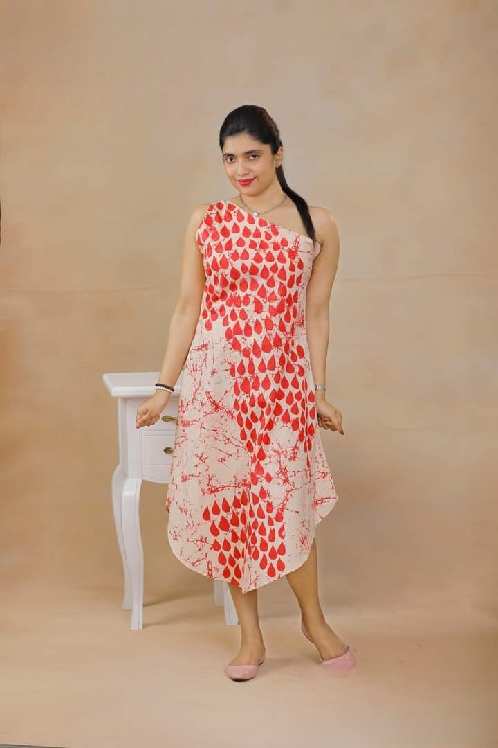 Red And White Frocks For Women