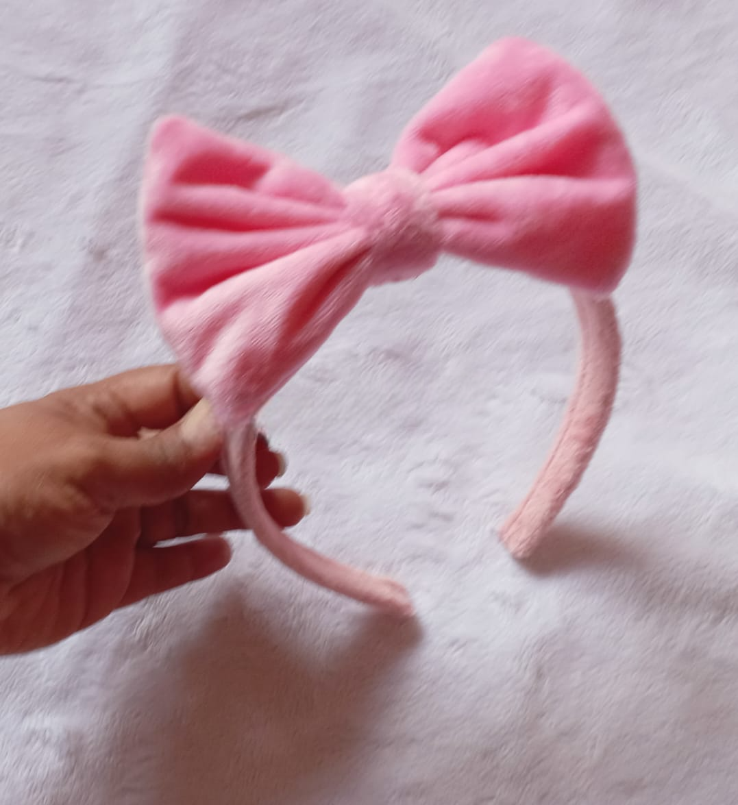 Bow Design Head Band