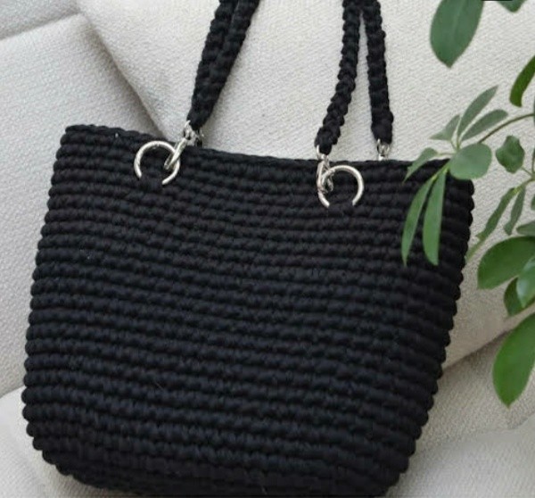 crochet Hand Bags Black Colure