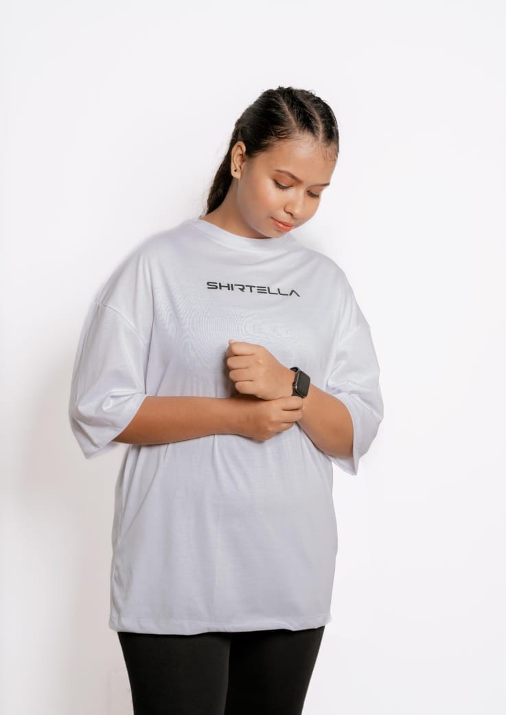 Oversize ( baggy ) t shirt Black And White