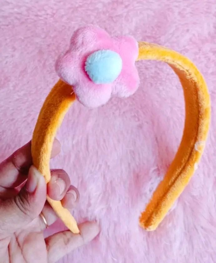 Head Band With Flower Ornament